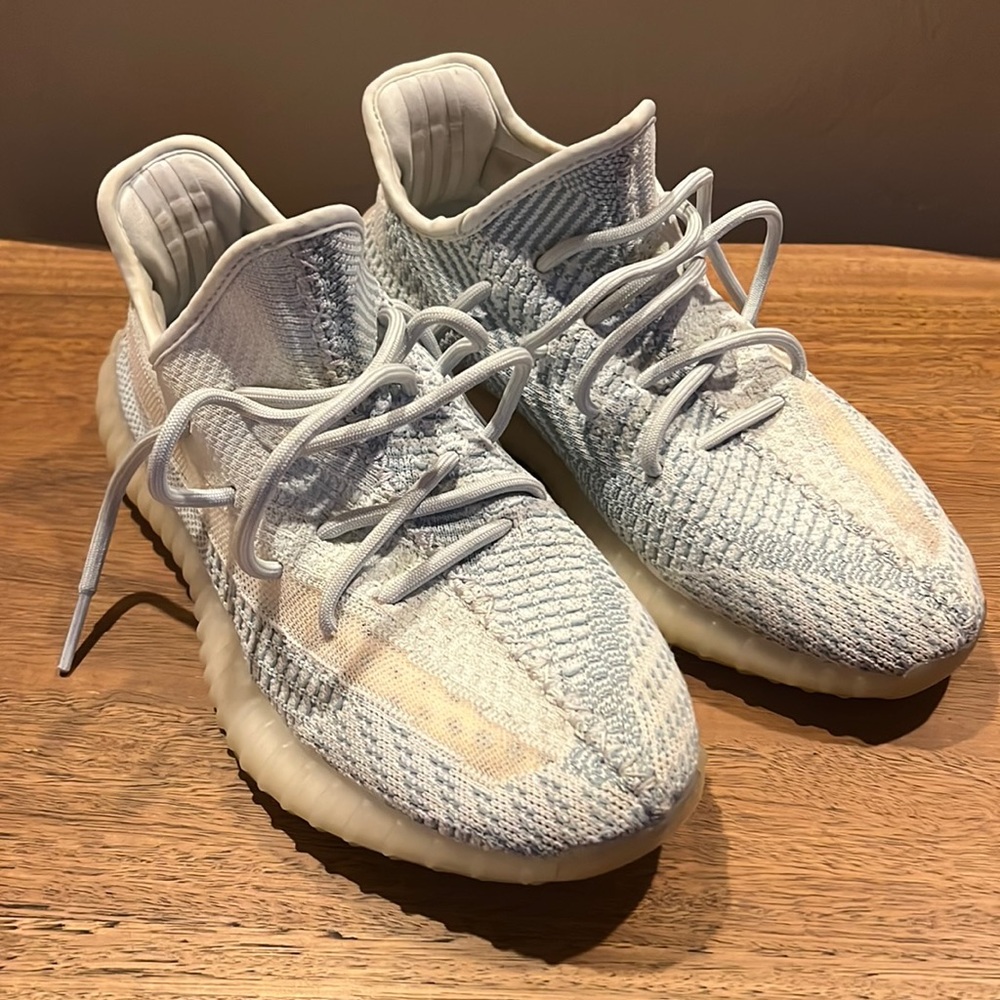 Men’s Yeezy Boost 350 V2